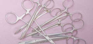 Attrezzi per interventi di Chirurgia Maxillo-Facciale presso Centro Medico Artemisia